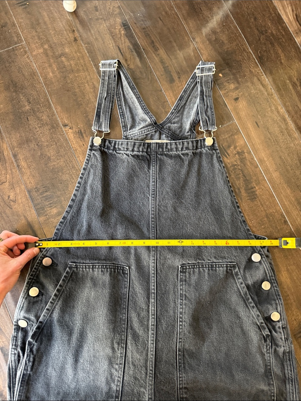 Everlane Gardener Black Denim Overalls - Picture 6 of 7